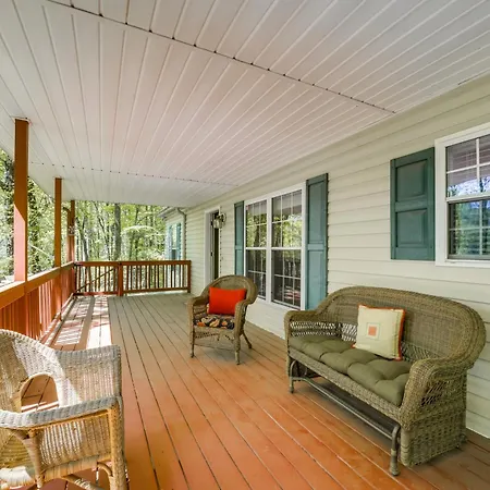 Pet-Friendly Arden Retreat With Private Hot Tub-3