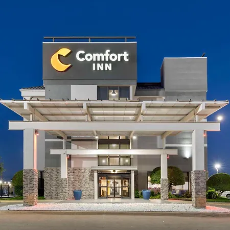 Comfort Inn Dallas North Love Field Airport-2