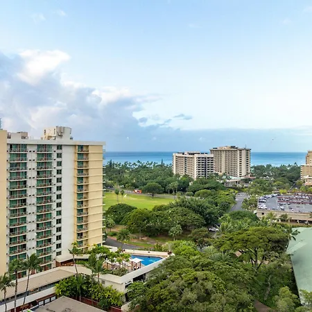 Luana Waikiki Hotel & Suites-2