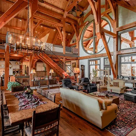 Legacy Lodge-3