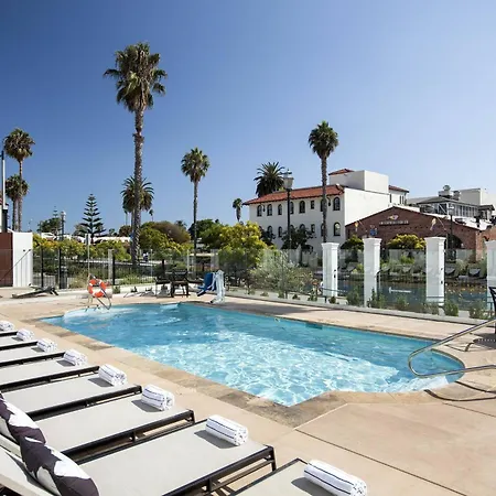 Moxy Santa Barbara-3