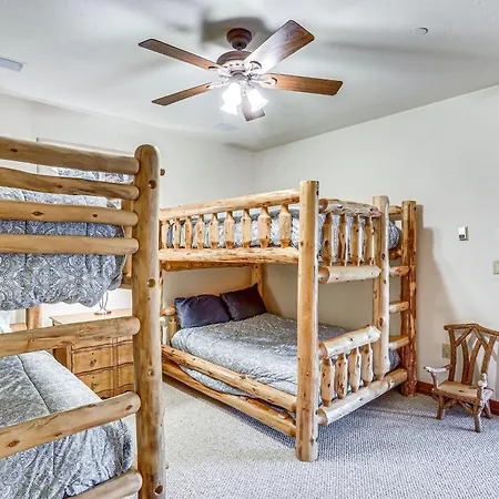 Expansive Edwards Condo On Main Street W/ Views!-3