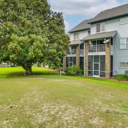 Sunny Titusville Retreat Near Space Coast!-2