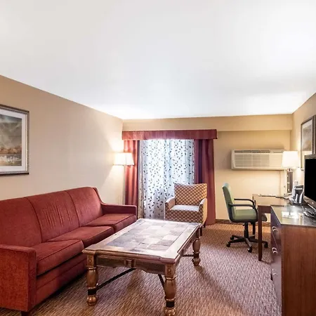 The Grand Hotel, Ascend Hotel Collection-3