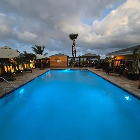 Bleu Beach Resort-3
