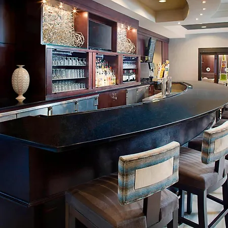 Dallas Marriott Suites Medical/Market Center-3