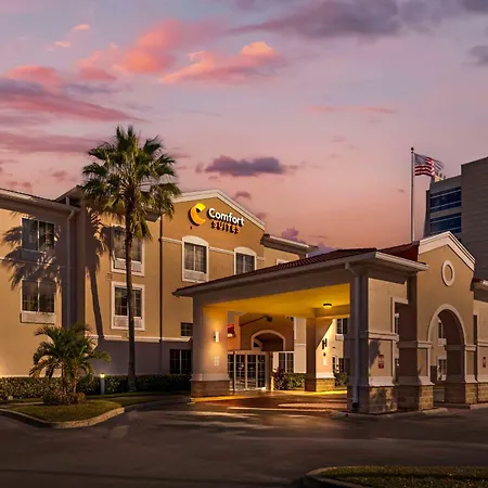 Comfort Suites Downtown-2