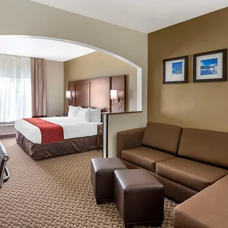 Comfort Suites Ogden Conference Center-3