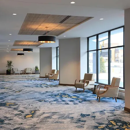 Doubletree By Hilton Battle Creek-3