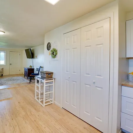 Modern Cortez Mountain Retreat W/ Yard & View-3