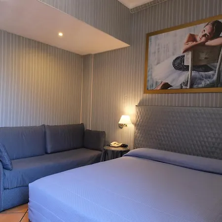 Hotel Lirico-2