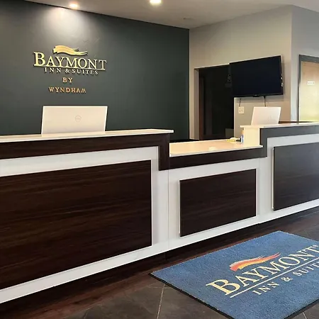 Baymont By Wyndham Indianapolis Northeast-3