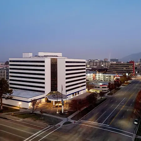 Doubletree Suites By Hilton Salt Lake City-3