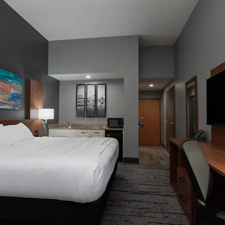 La Quinta By Wyndham St. Petersburg Northeast *Newly Renovated-2