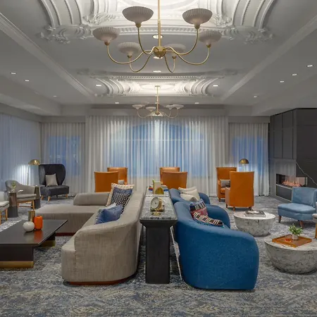 Hotel Commonwealth-2