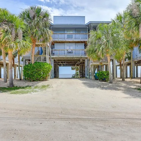 Beach & Pool Access At Condo On Cedar Key!-2