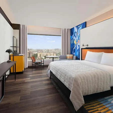 Le Meridien Ahmedabad, A Premium Marriott Hotel-3