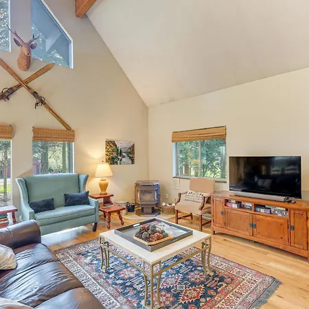 Beautiful Mccall Cabin: Perfect For Families!-3