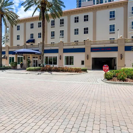 Hampton Inn & Suites St. Petersburg/Downtown-2