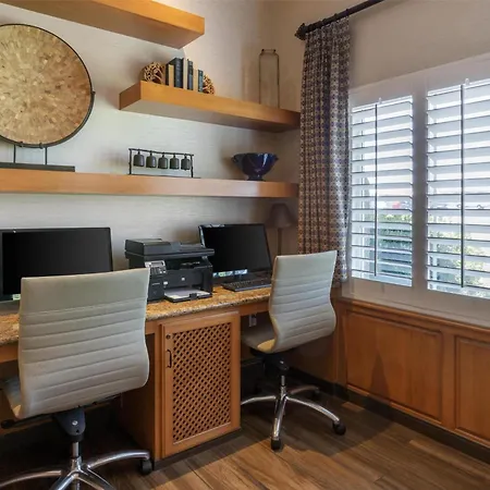Best Western Plus A Wayfarer'S Inn & Suites-2