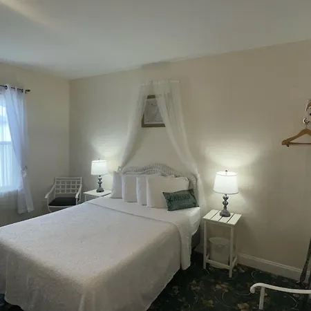 Hotel Macomber Adults Only-2