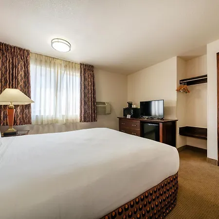 District Hotel By Oyo Portland Convention Center-3