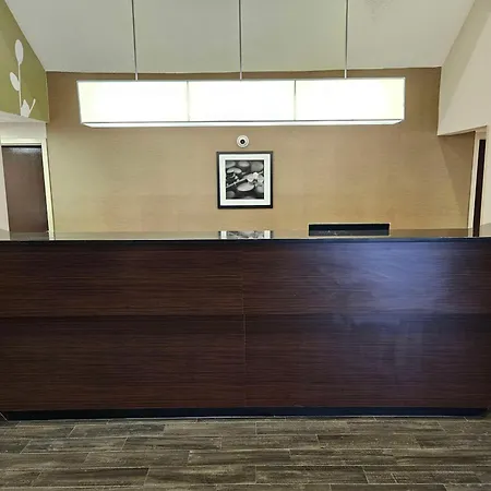 Surestay By Best Western Summerville Flowertown-3