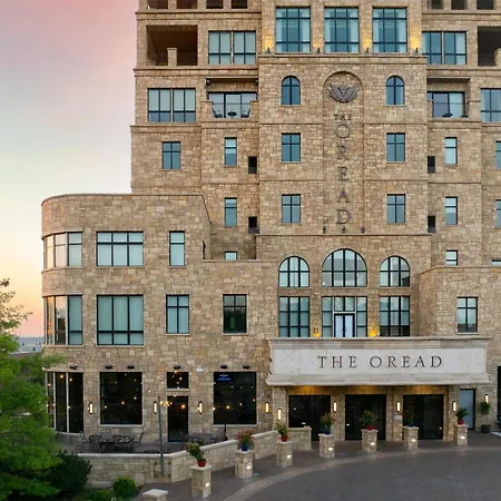 The Oread Lawrence, Tapestry Collection By Hilton-3