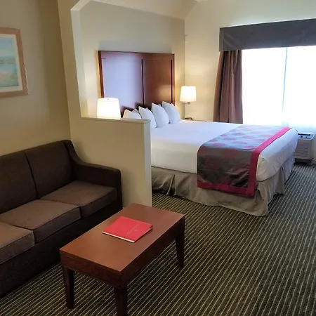 Ramada By Wyndham Bakersfield-2