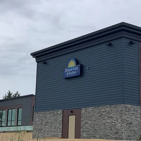 Days Inn & Suites By Wyndham Duluth By The Mall-2