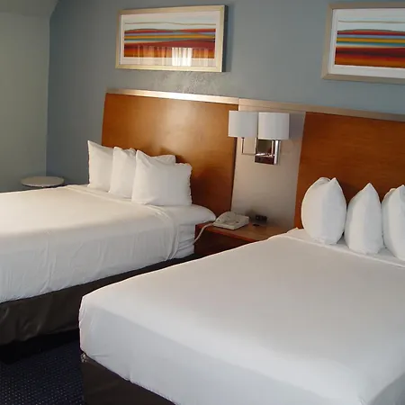 Hiltop Hotel-3