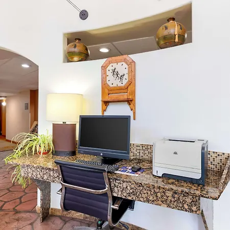 Best Western Kiva Inn-2