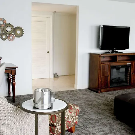Doubletree By Hilton Charlottesville-3