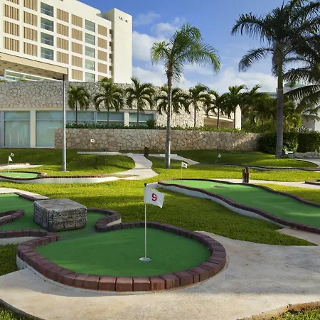 The Westin Lagunamar Ocean Resort Villas & Spa Cancun-3