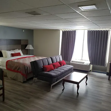 Ramada By Wyndham North Platte-3