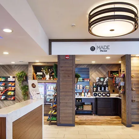 Doubletree By Hilton Neenah-3