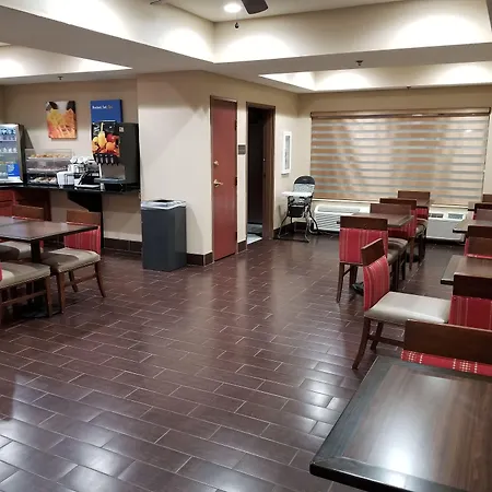 Comfort Inn Lincoln I-80-3