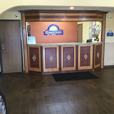Days Inn By Wyndham Hurricane/Zion National Park Area-2