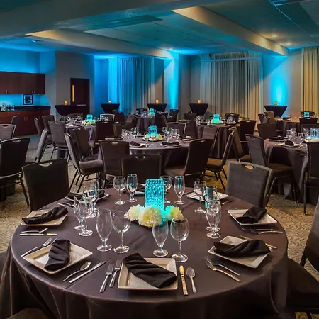 Doubletree By Hilton Olympia-3