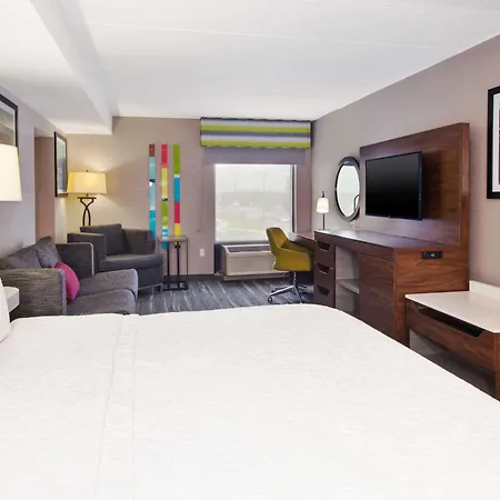 Hampton Inn College Park-2