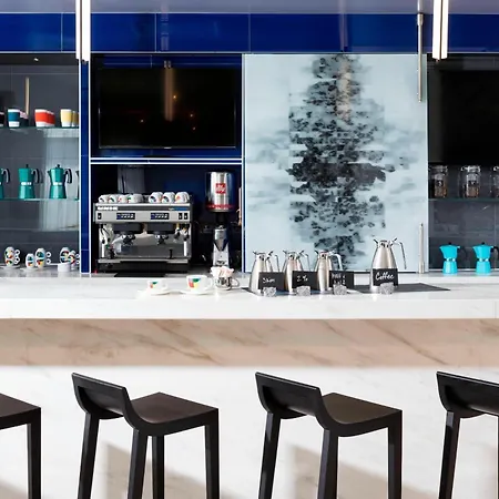 Le Meridien Chicago - Oakbrook Center-3