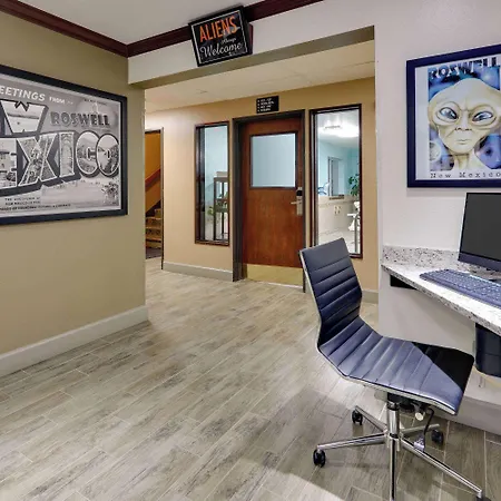 Super 8 By Wyndham Roswell-2