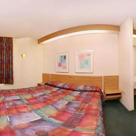 Rodeway Inn Salem Northgate-2
