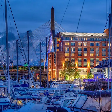 Residence Inn By Marriott Boston Harbor On Tudor Wharf-3