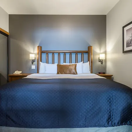 Le Grand Lodge Mont Tremblant-3