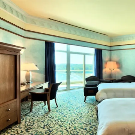 The Empire Brunei-3