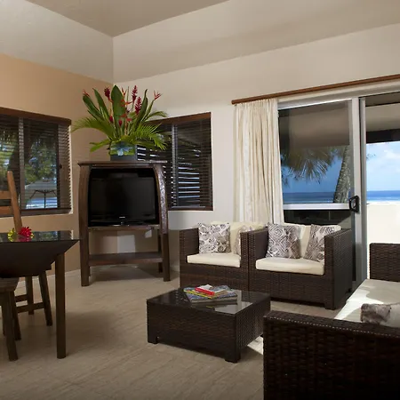 Crown Beach Resort & Spa (Adults Only)-2