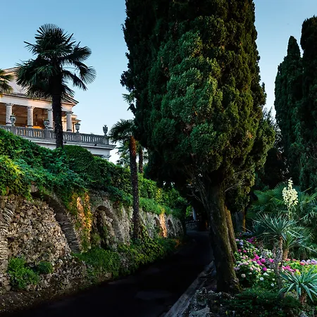 Villa Cortine Palace Relais Chateaux-3