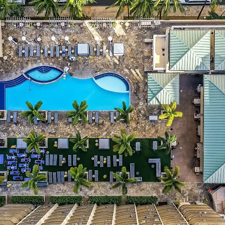 Embassy Suites By Hilton Waikiki Beach Walk-2