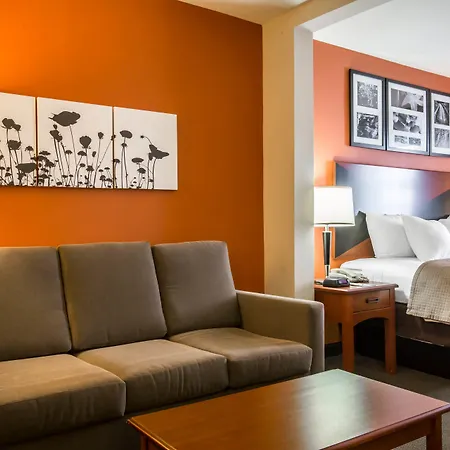 Sleep Inn & Suites East Chase-2